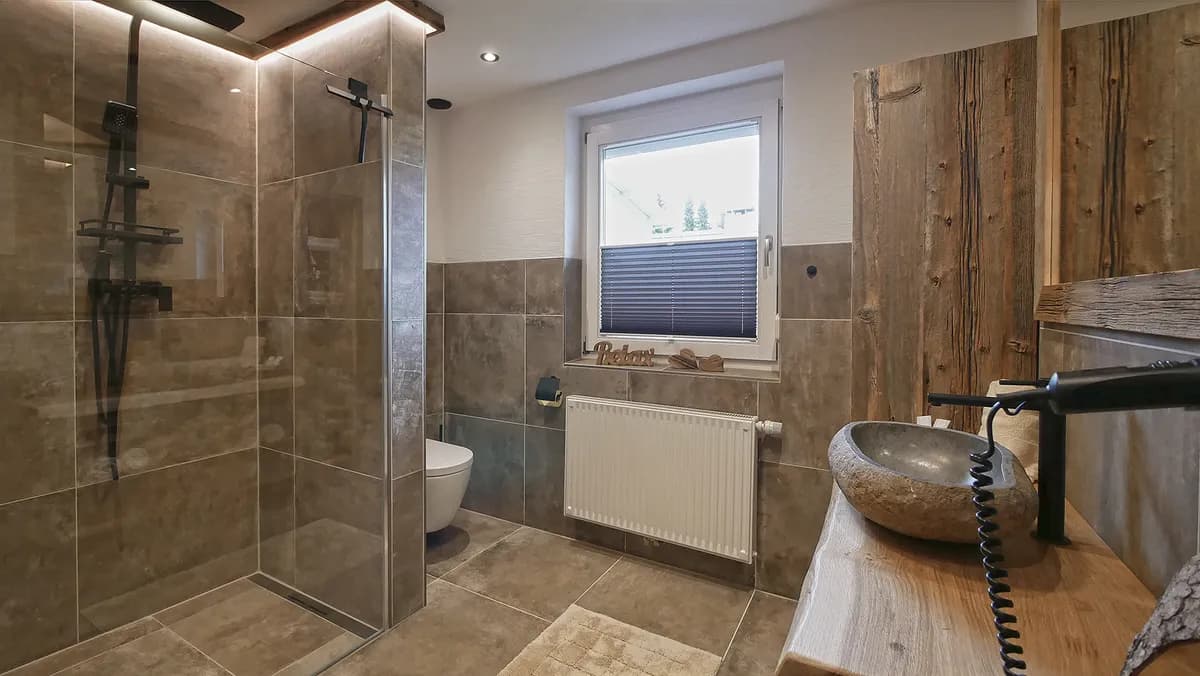 5-Zimmer-Haus kaufen in Kitzbühel – 150 m², € 990.000 – Bild 4 von 6