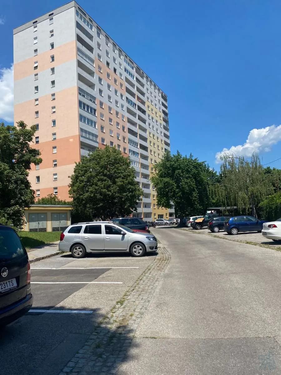 3-Zimmer-Wohnung kaufen in Graz – 85,56 m², € 186.000 – Bild 2 von 7