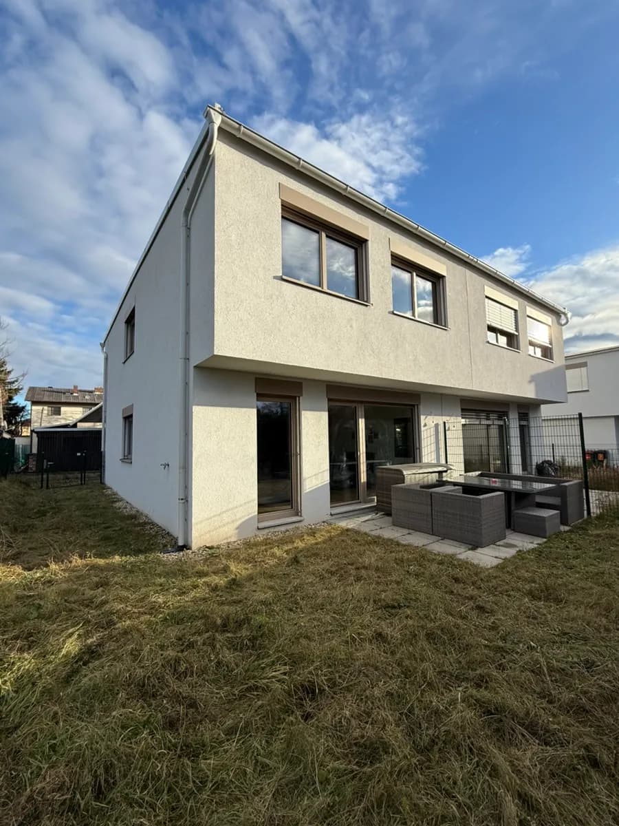 4-Zimmer-Haus mieten in Wien – 150 m², € 3.200 – Bild 2 von 16