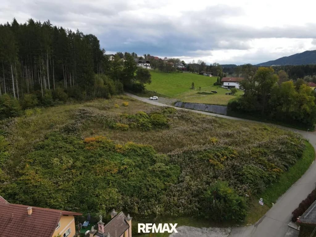 Immobilie kaufen in Feldkirchen – 6 125 m², € 735.000 – Bild 2 von 5