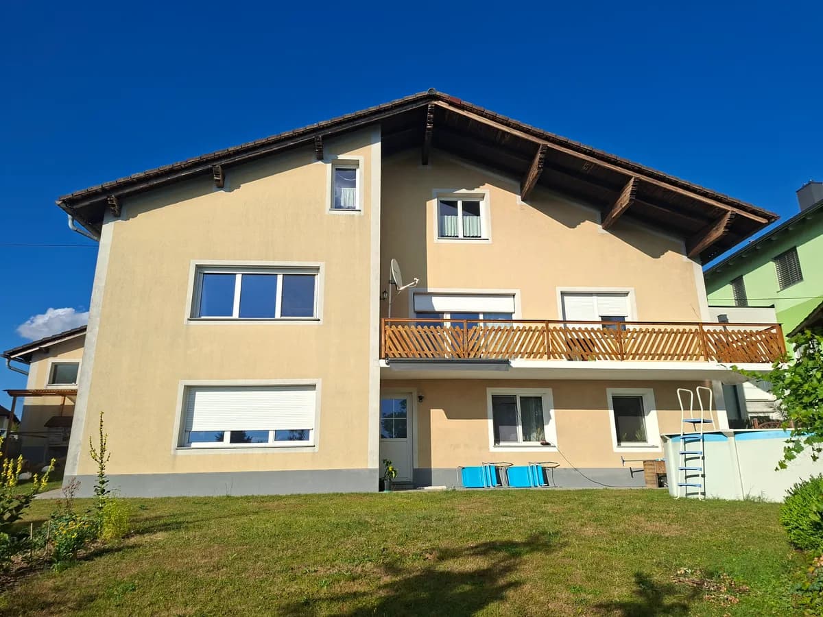 6-Zimmer-Haus kaufen in Perg – 210 m², € 450.000