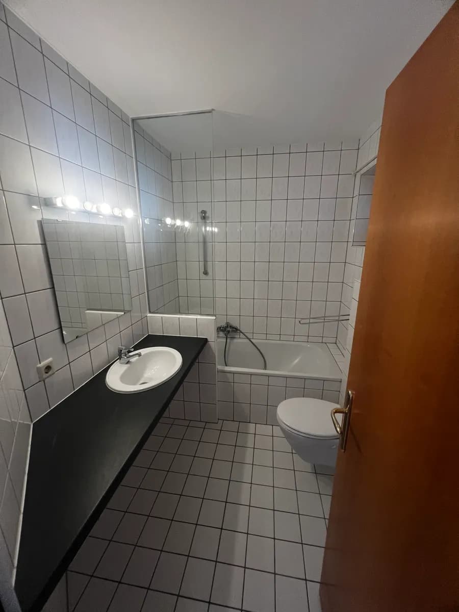 2-Zimmer-Wohnung mieten in Innsbruck-Land – 50 m², € 970 – Bild 9 von 9