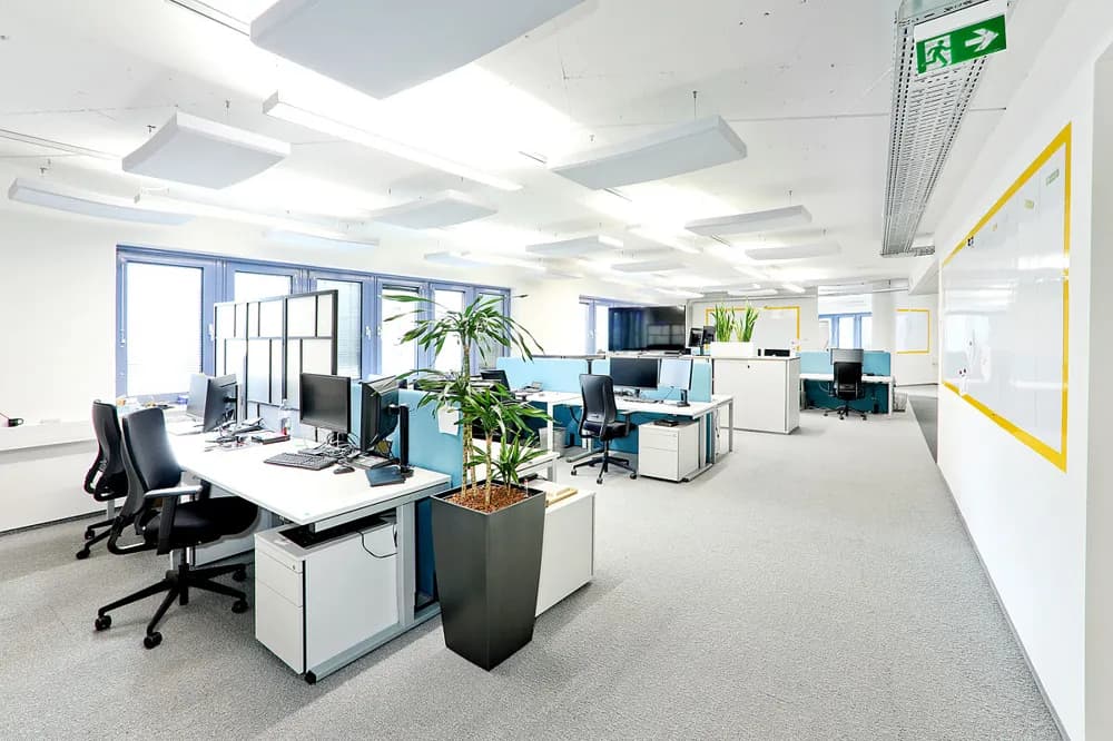 Gewerbeimmobilie mieten in Wien – 663 m², € 9 – Bild 2 von 11