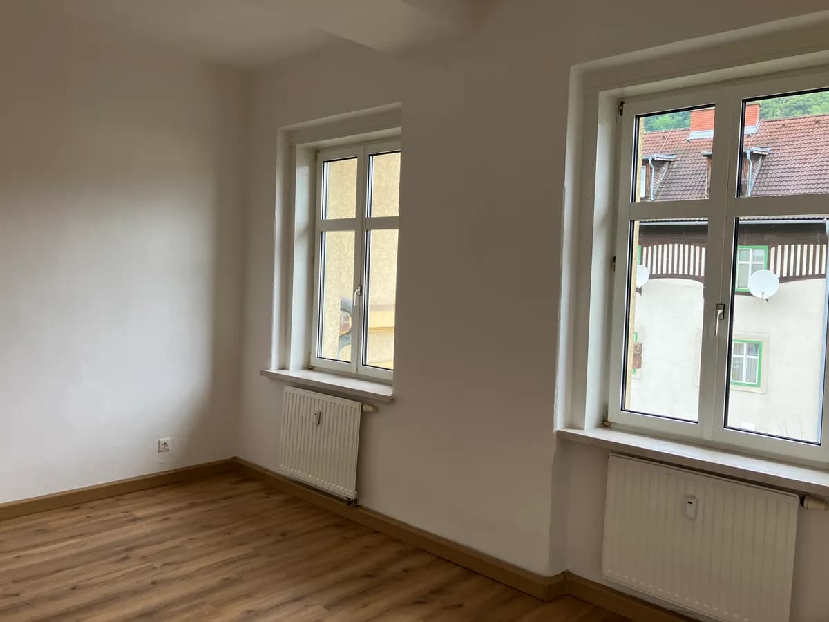 Wohnung mieten in Bruck-Mürzzuschlag – 42,32 m², € 388 – Bild 2 von 5