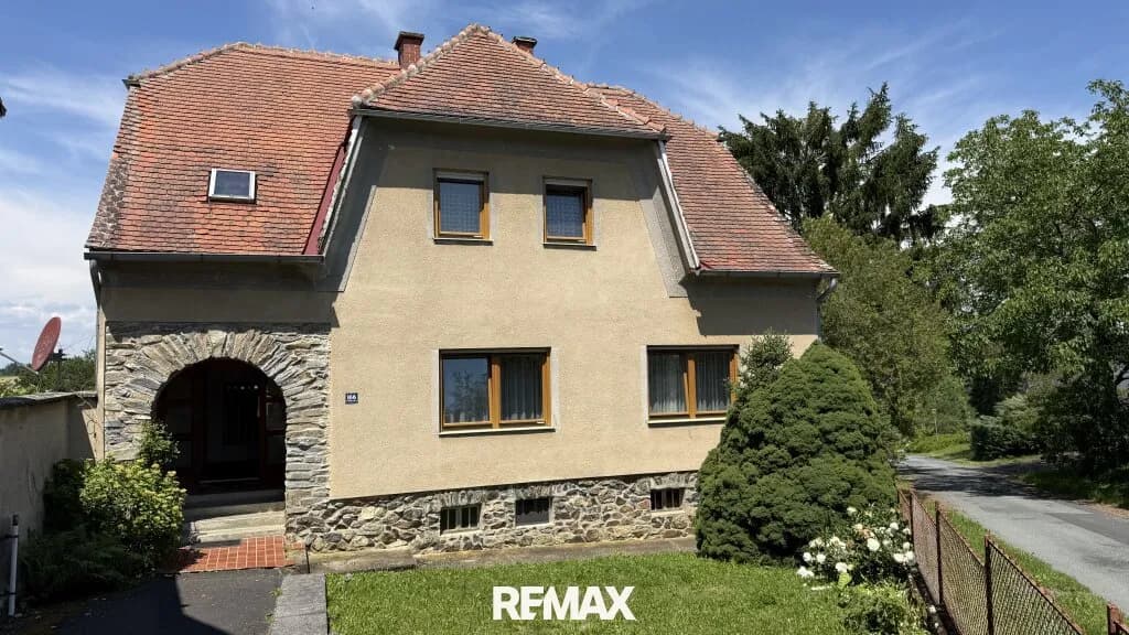 7-Zimmer-Haus kaufen in Güssing – 160 m², € 174.000