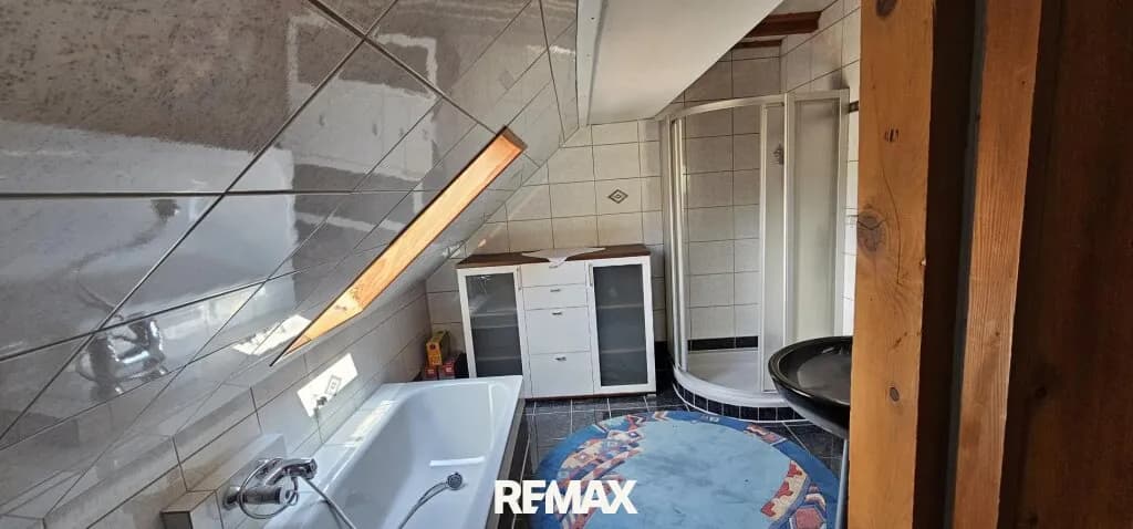 9-Zimmer-Gewerbeimmobilie kaufen in Klagenfurt Land – 225 m², € 350.000 – Bild 8 von 15