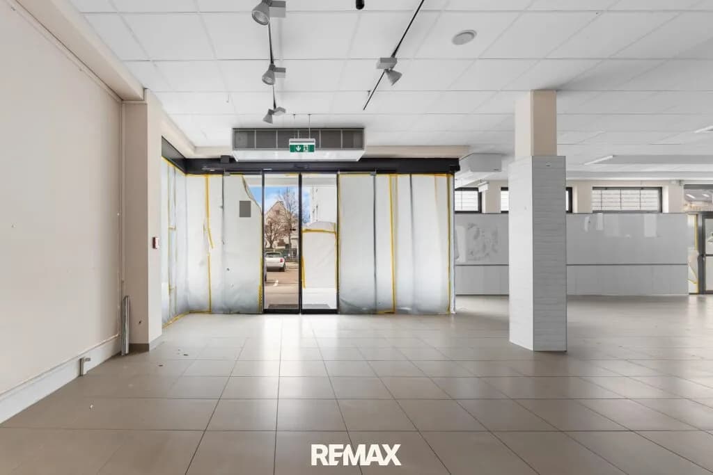 Gewerbeimmobilie kaufen in Klagenfurt – 1 348 m², € 1.400.000 – Bild 3 von 5