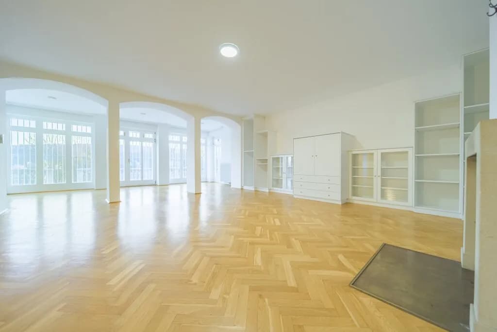 5-Zimmer-Wohnung mieten in Wien – 232,37 m², € 5.034