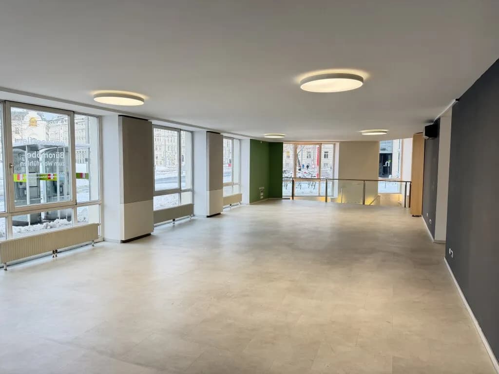 Gewerbeimmobilie mieten in Wien – 908 m², € 20.993 – Bild 2 von 24