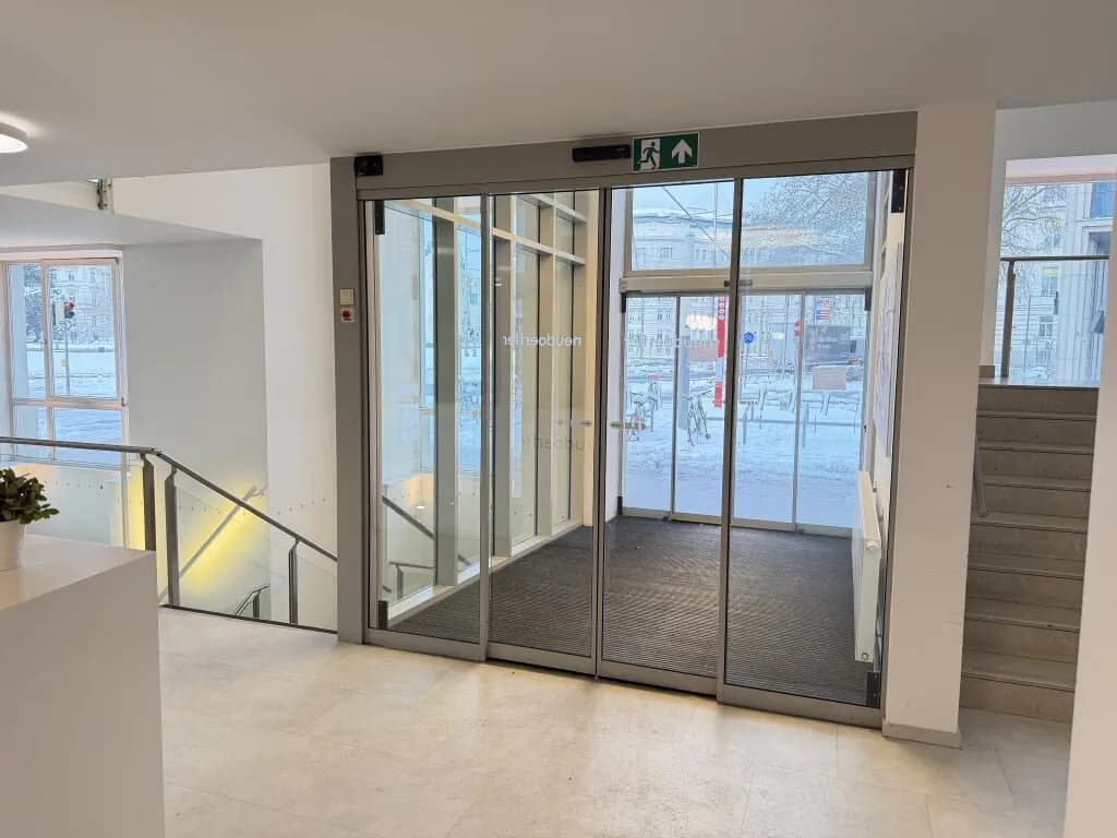 Gewerbeimmobilie mieten in Wien – 908 m², € 20.993 – Bild 8 von 24