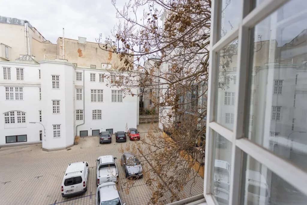 Gewerbeimmobilie mieten in Wien – 126 m², € 1.890 – Bild 6 von 7