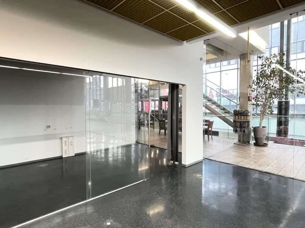 Gewerbeimmobilie mieten in Salzburg-Umgebung – 147 m², € 2.530 – Bild 4 von 6