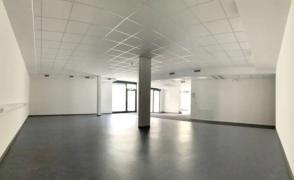 4-Zimmer-Gewerbeimmobilie kaufen in Graz – 243 m², € 970.000