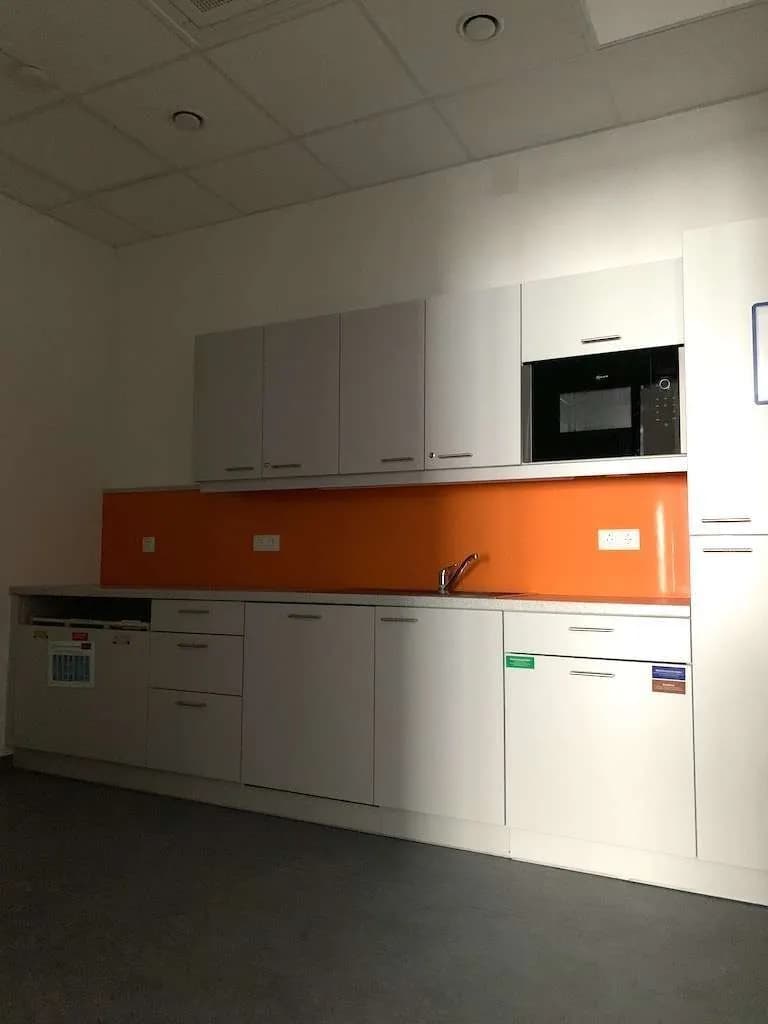 4-Zimmer-Gewerbeimmobilie kaufen in Graz – 243 m², € 970.000 – Bild 6 von 8