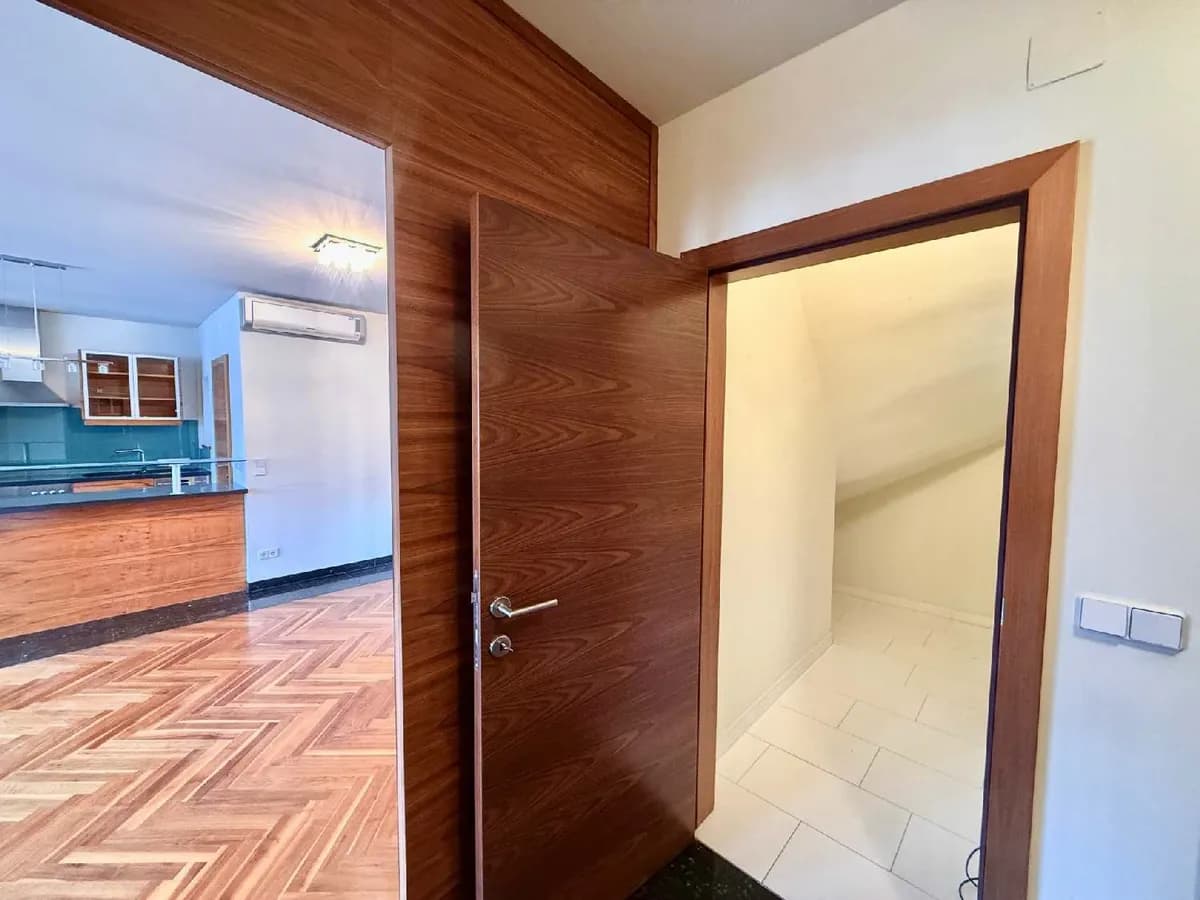 5-Zimmer-Wohnung mieten in Wien – 178 m², € 3.499 – Bild 19 von 27