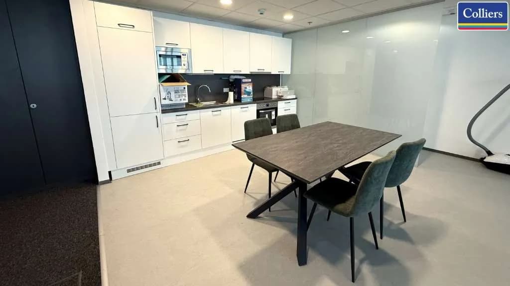 4-Zimmer-Gewerbeimmobilie mieten in Wien – 244 m², € 4.721 – Bild 7 von 13