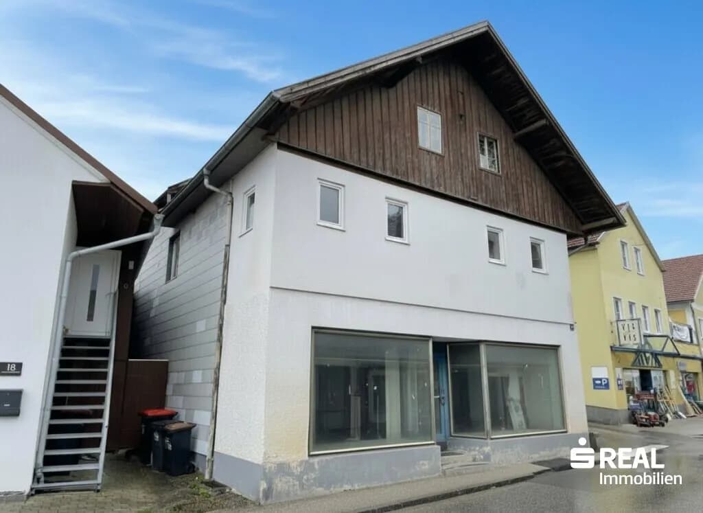 Haus kaufen in Grieskirchen – 185 m², € 195.000