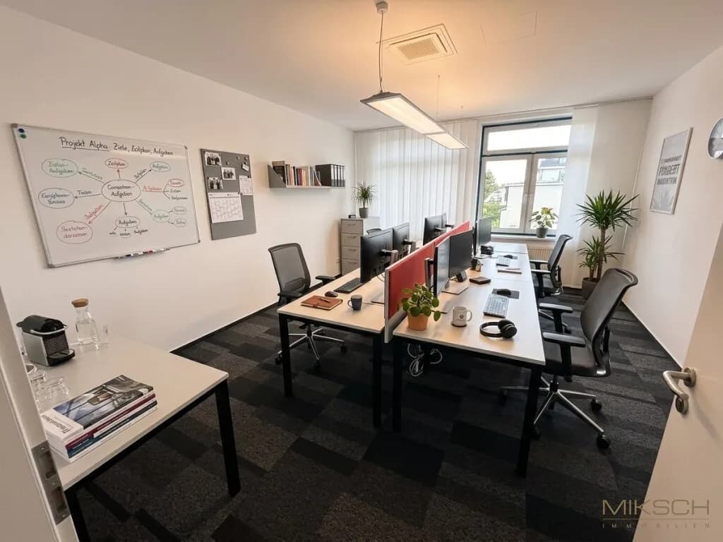 Gewerbeimmobilie mieten in Sankt Pölten – 665 m², € 12