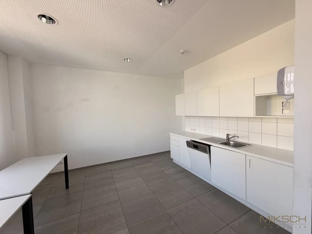 Gewerbeimmobilie mieten in Sankt Pölten – 665 m², € 12 – Bild 10 von 18