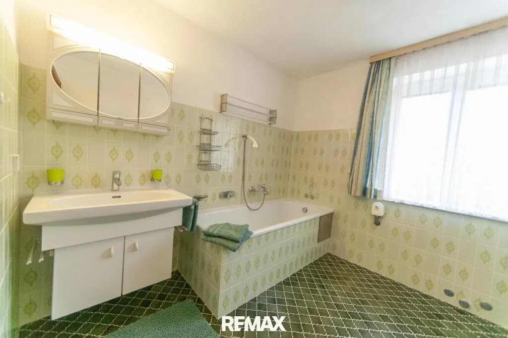 6-Zimmer-Gewerbeimmobilie kaufen in Rohrbach – 174 m², € 265.000 – Bild 10 von 18