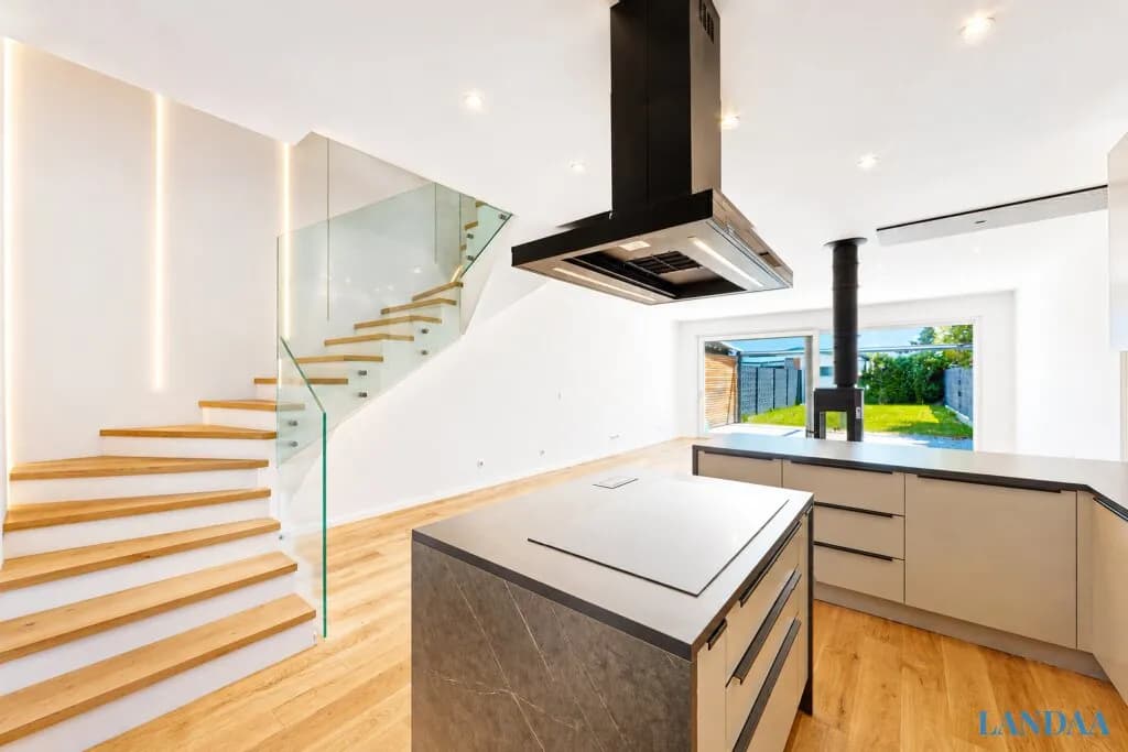 6-Zimmer-Haus mieten in Mödling – 163 m², € 3.490 – Bild 2 von 36