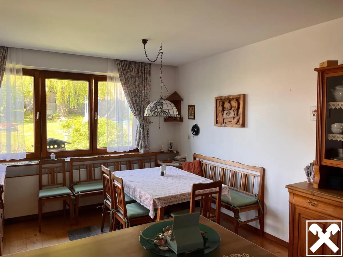 Haus kaufen in Amstetten – 480 m² – Bild 6 von 9