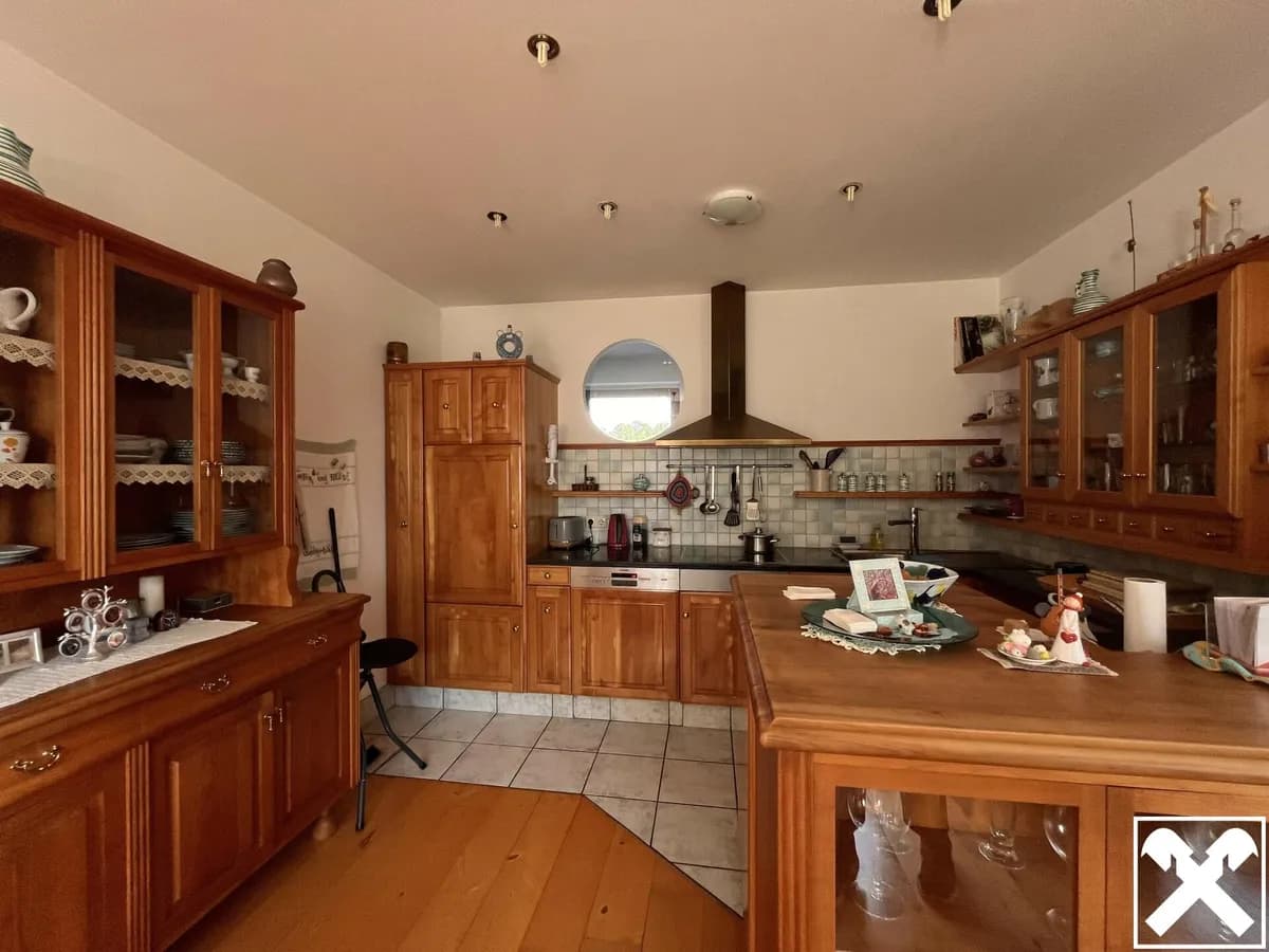 Haus kaufen in Amstetten – 480 m² – Bild 7 von 9