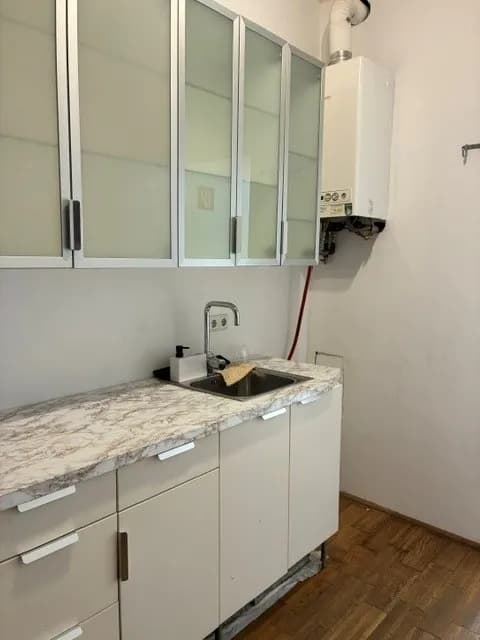 2-Zimmer-Gewerbeimmobilie mieten in Wien – 41 m², € 808 – Bild 7 von 11