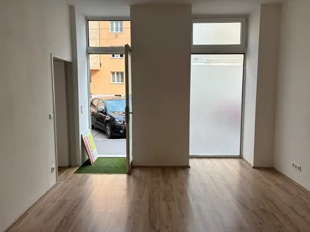 2-Zimmer-Gewerbeimmobilie mieten in Wien – 41 m², € 808 – Bild 11 von 11