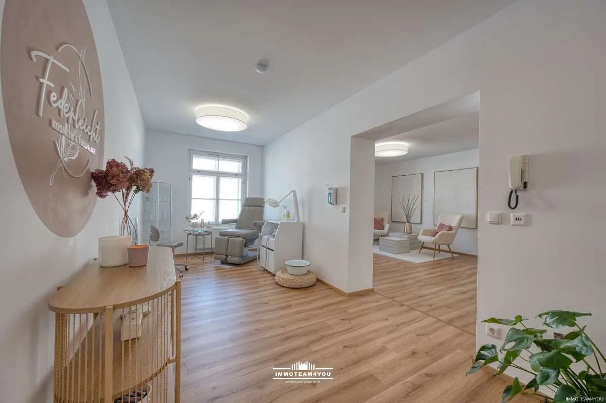 Gewerbeimmobilie kaufen in Vöcklabruck – 676 m², € 2.090.000 – Bild 21 von 36