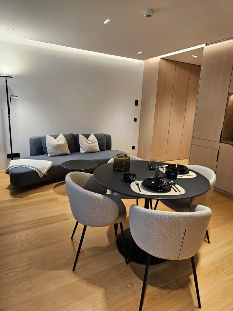 2-Zimmer-Wohnung mieten in Wien – 37,93 m², € 2.400 – Bild 2 von 12