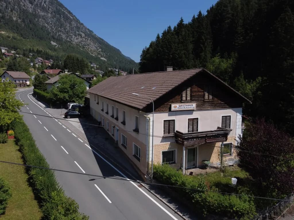 Haus kaufen in Villach Land – 1 540 m², € 140.000