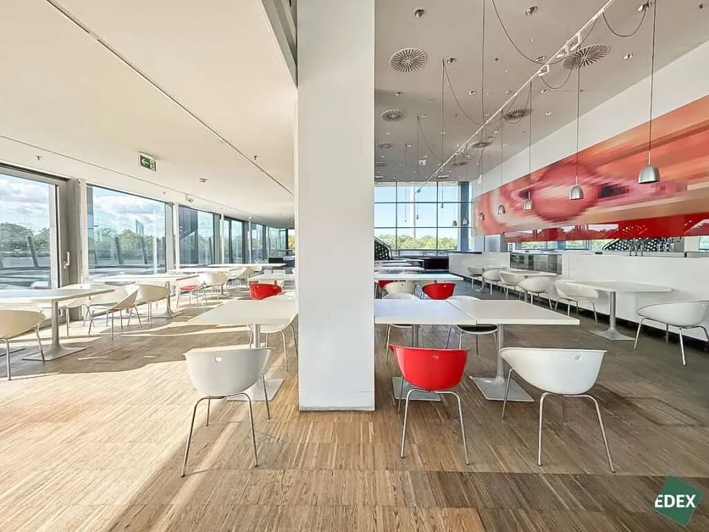 16-Zimmer-Gewerbeimmobilie mieten in Wien – 2 864 m², € 65.007 – Bild 21 von 27