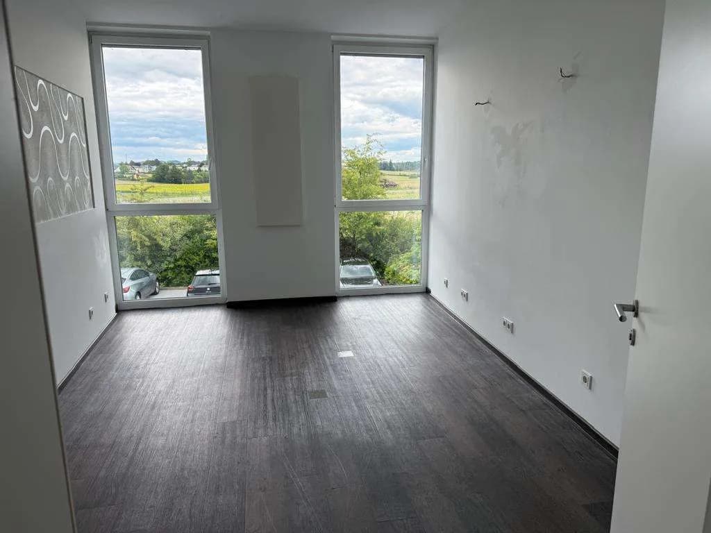 Gewerbeimmobilie mieten in Hartberg-Fürstenfeld – 191 m², € 10 – Bild 4 von 13