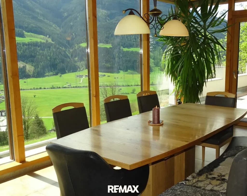 6-Zimmer-Gewerbeimmobilie kaufen in Zell am See – 200 m², € 790.000 – Bild 2 von 14