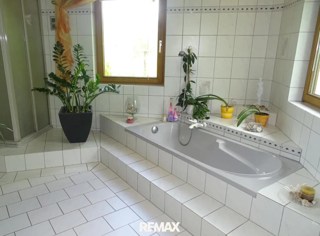 6-Zimmer-Gewerbeimmobilie kaufen in Zell am See – 200 m², € 790.000 – Bild 6 von 14