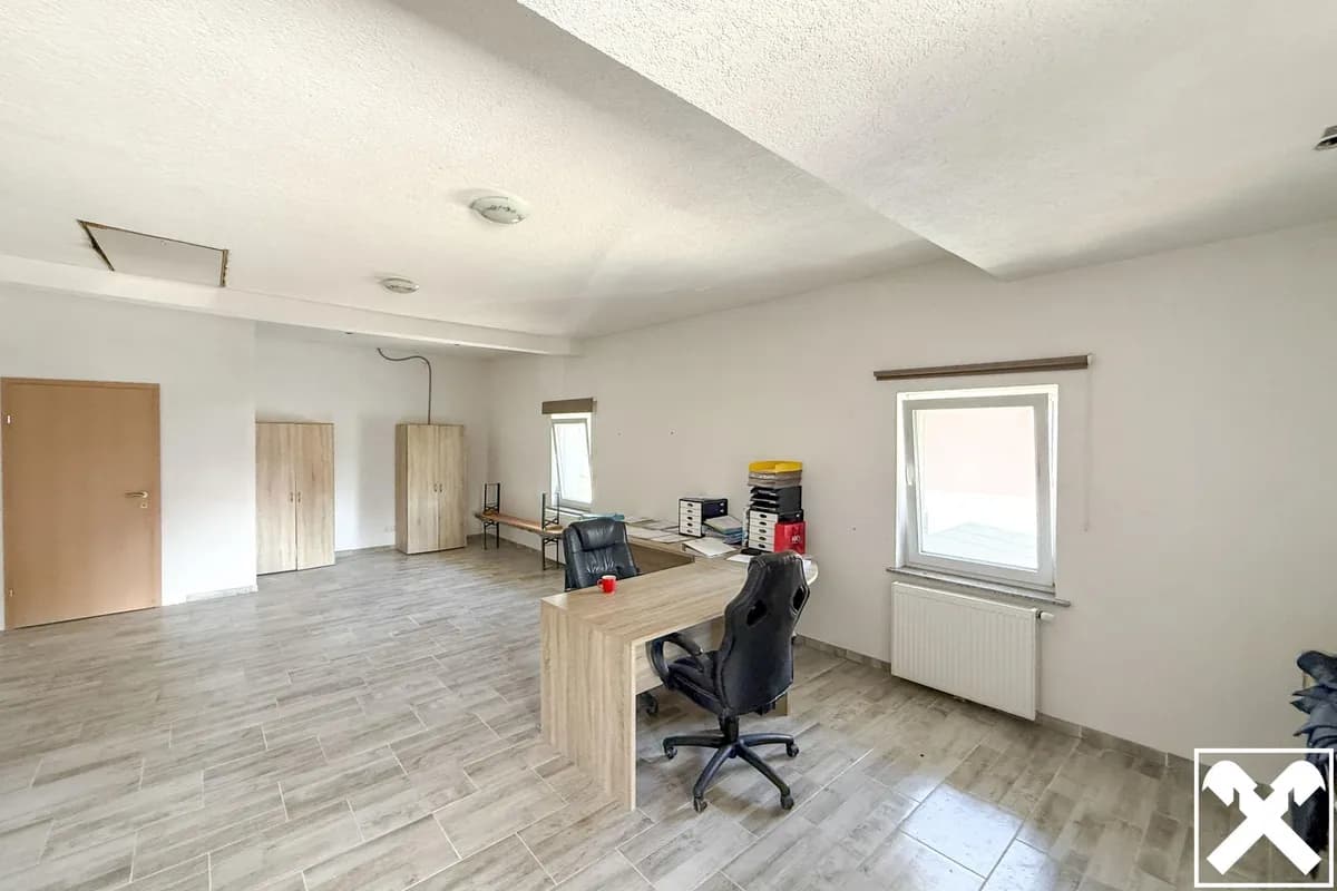 Immobilie kaufen in Vöcklabruck – 156 m², € 250.000 – Bild 5 von 9