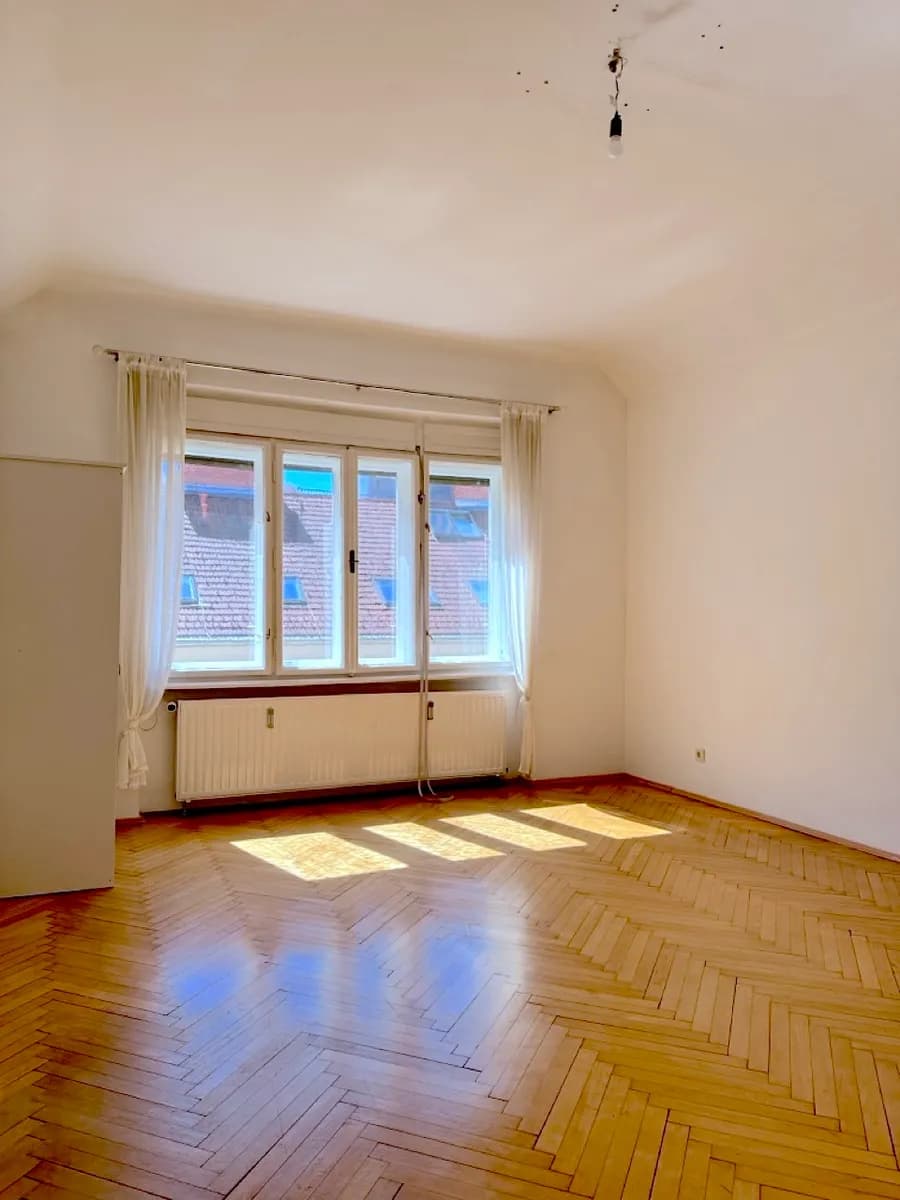 2-Zimmer-Wohnung kaufen in Graz – 81 m², € 215.000