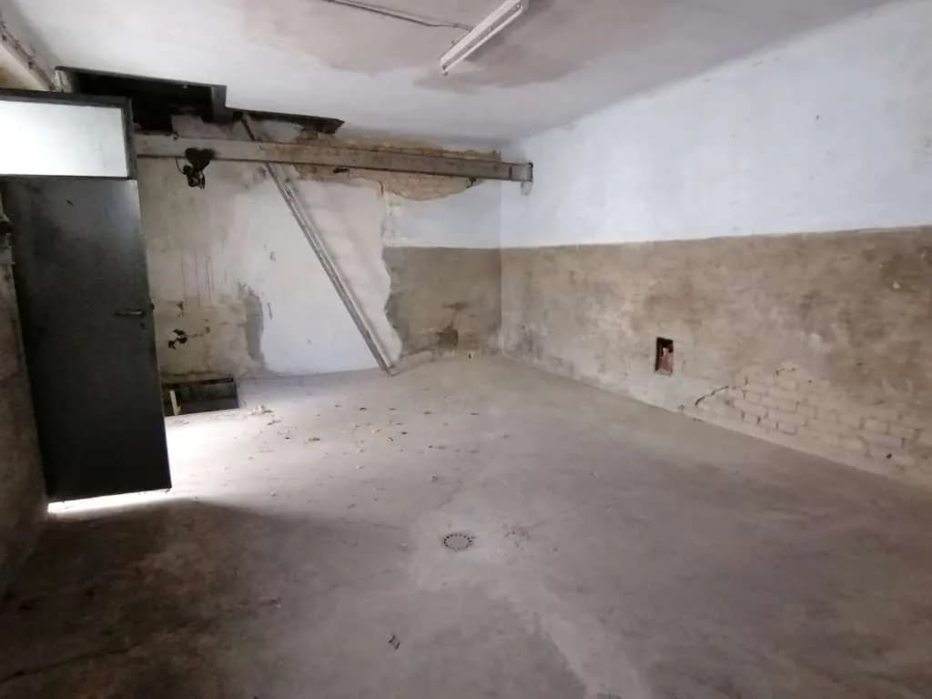 8-Zimmer-Gewerbeimmobilie kaufen in Wien – 341 m², € 450.000 – Bild 25 von 27