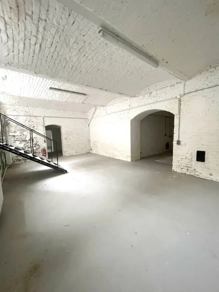 8-Zimmer-Gewerbeimmobilie kaufen in Wien – 291 m², € 199.000