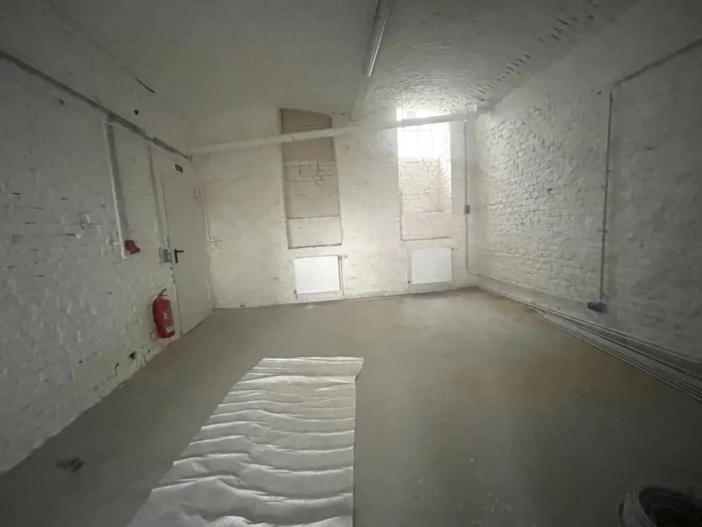 8-Zimmer-Gewerbeimmobilie kaufen in Wien – 291 m², € 199.000 – Bild 8 von 18