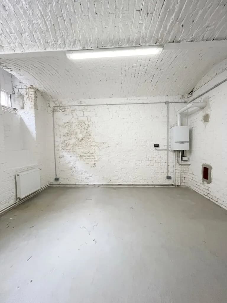 8-Zimmer-Gewerbeimmobilie kaufen in Wien – 291 m², € 199.000 – Bild 11 von 18