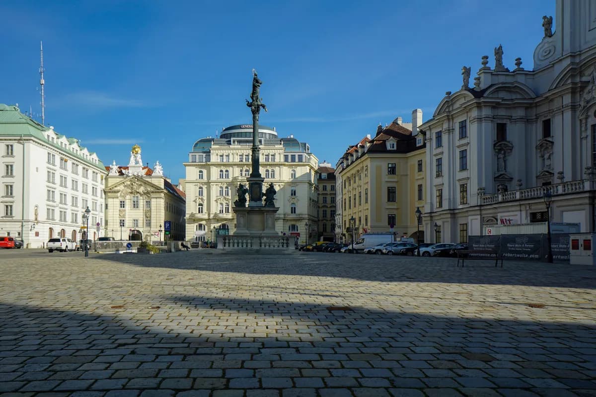 3-Zimmer-Wohnung mieten in Wien – 133,29 m², € 2.795 – Bild 1 von 12