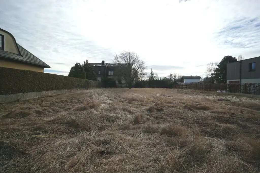 Grundstück kaufen in Mödling – 1 258 m², € 1.390.000