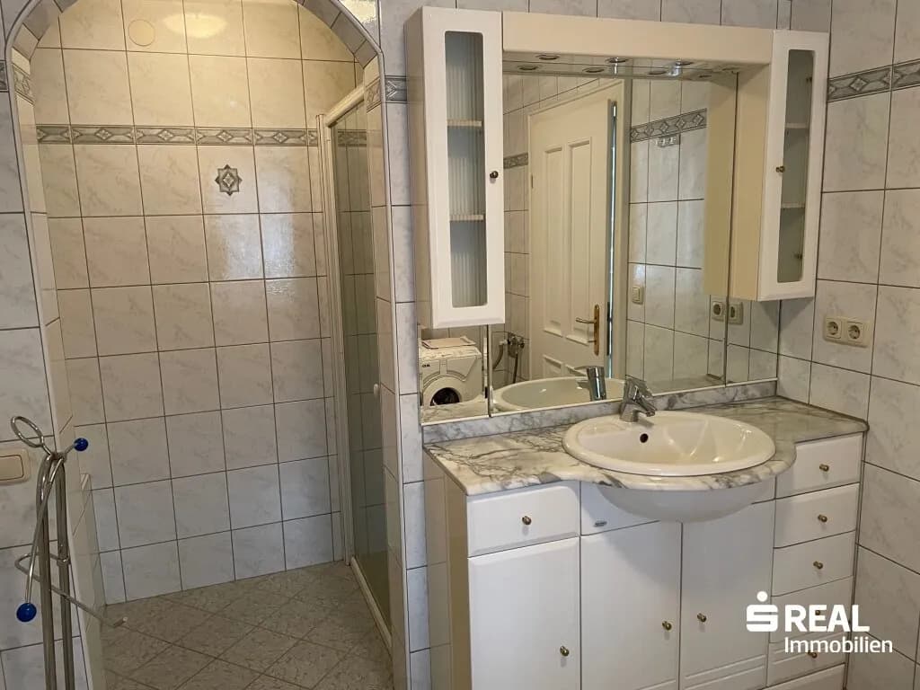 10-Zimmer-Haus kaufen in Grieskirchen – 339 m², € 439.000 – Bild 11 von 17