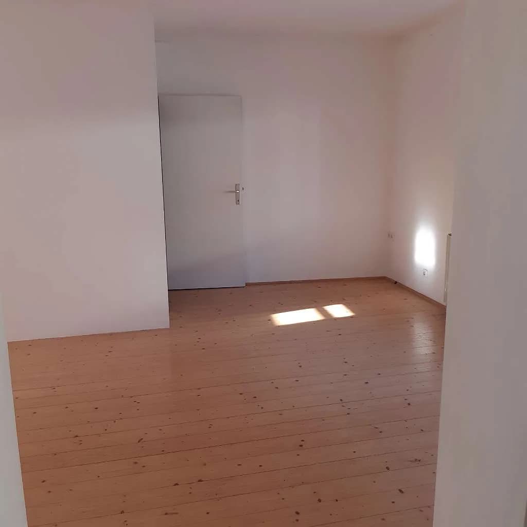 4-Zimmer-Wohnung mieten in Linz Land – 110 m², € 980 – Bild 9 von 19