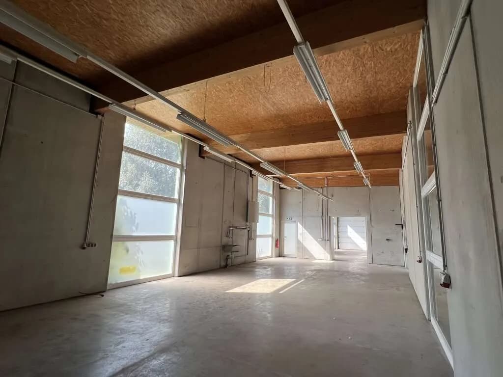 Gewerbeimmobilie mieten in Salzburg Stadt – 1 018 m², € 13.845