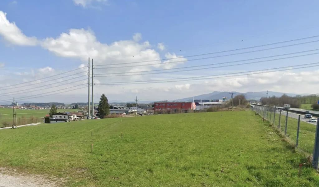 Immobilie kaufen in Salzburg-Umgebung – 8 403 m², € 5.040.000 – Bild 1 von 2