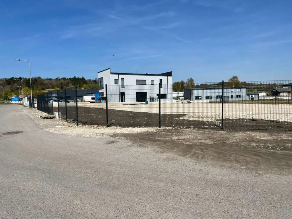 Immobilie mieten in Tulln – 1 900 m², € 2 – Bild 17 von 17
