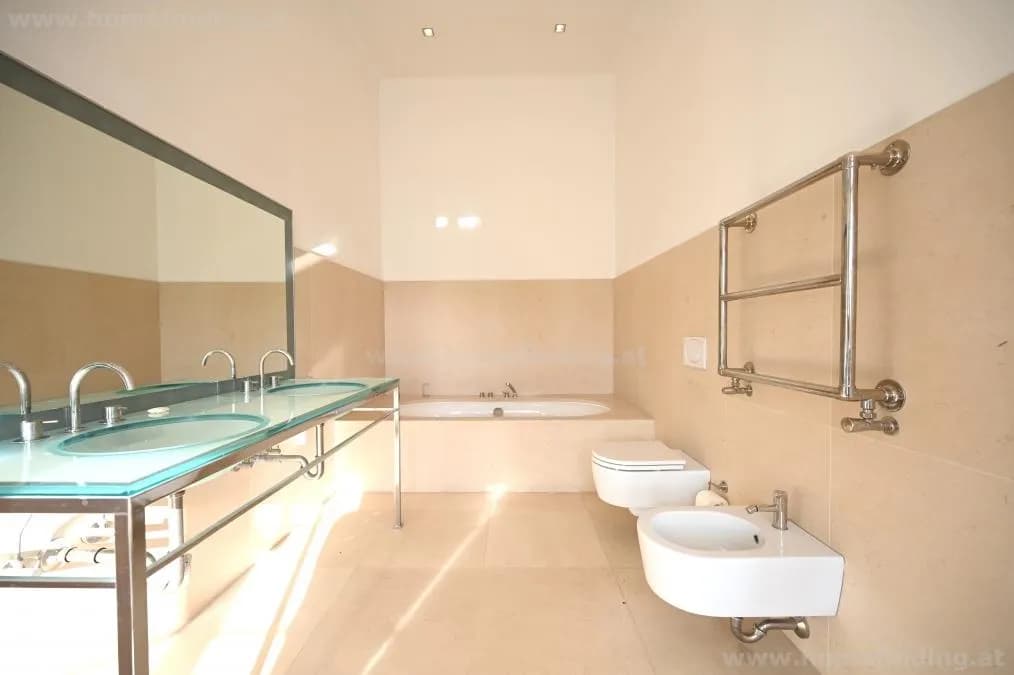 7-Zimmer-Wohnung mieten in Wien – 426,16 m², € 10.146 – Bild 9 von 13